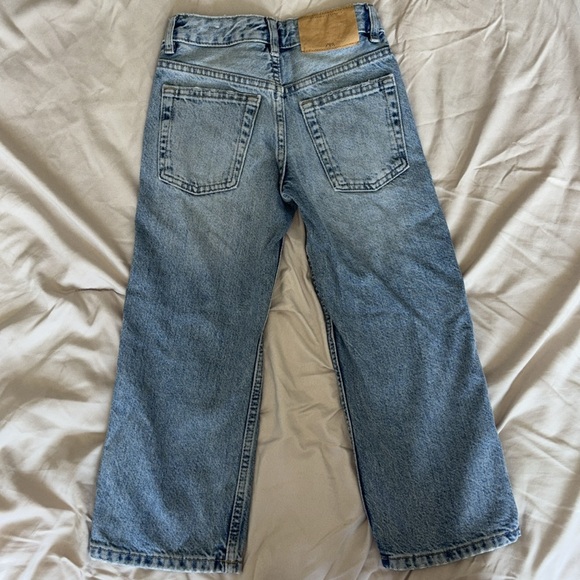 Zara Kid’s Jeans - Picture 2 of 3